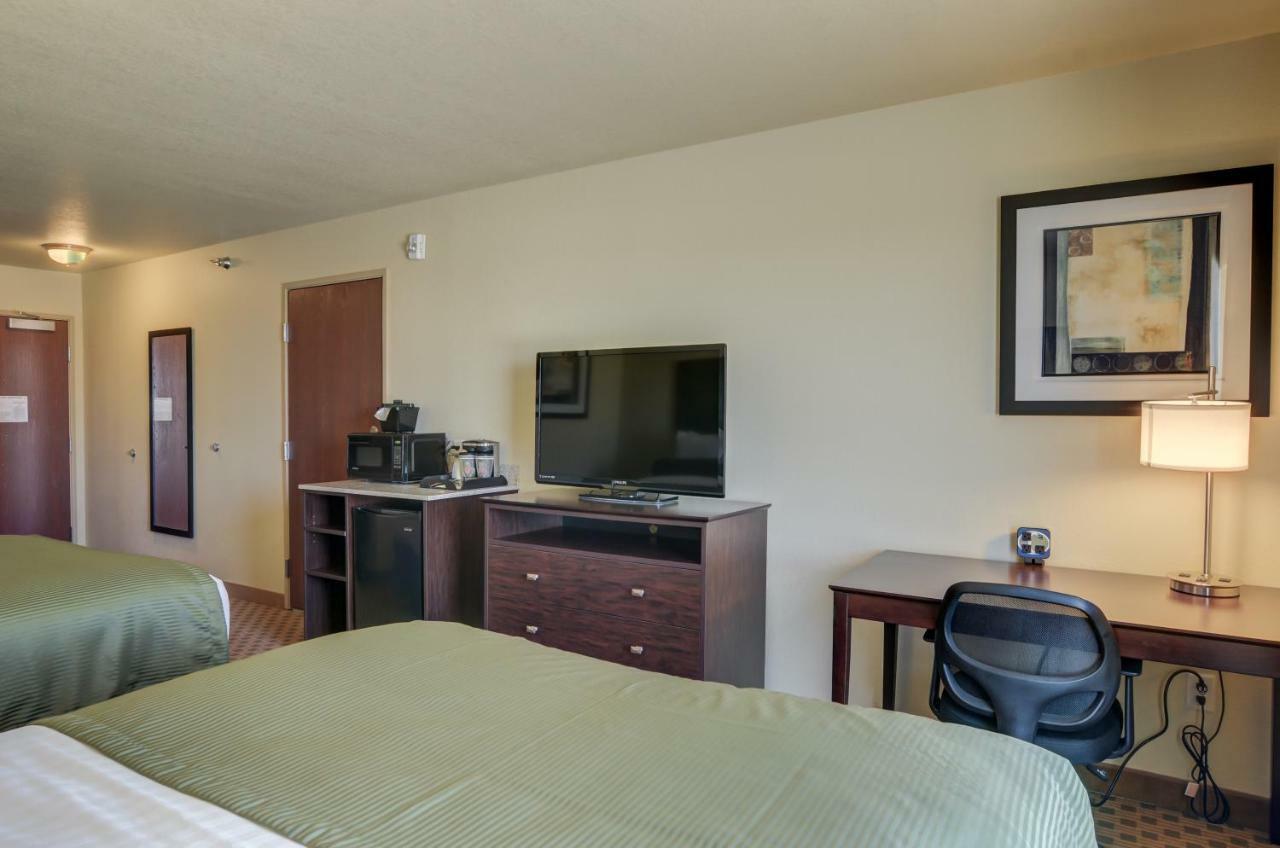 Cobblestone Inn And Suites - Ітон Екстер'єр фото