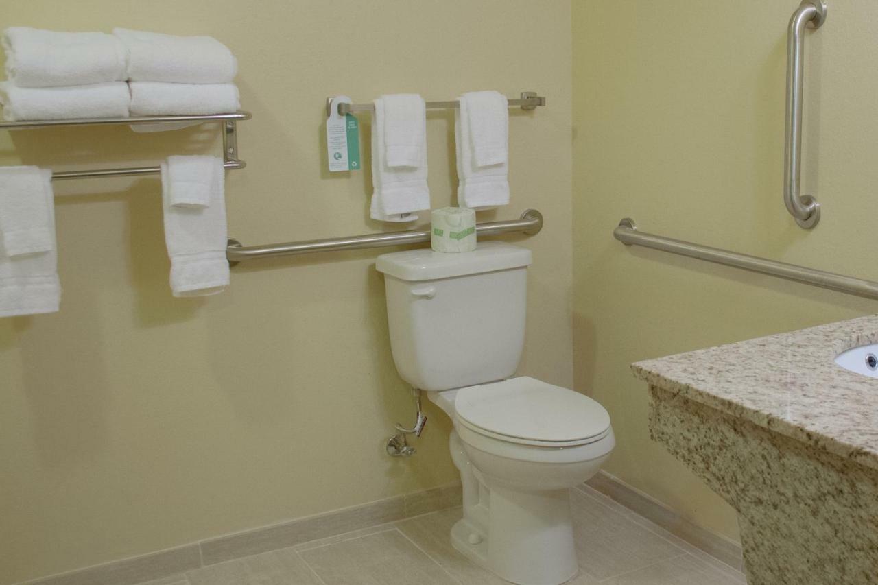 Cobblestone Inn And Suites - Ітон Екстер'єр фото