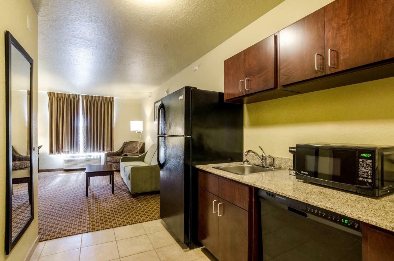 Cobblestone Inn And Suites - Ітон Екстер'єр фото